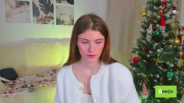 Snapshot of Hello_Vivienne chatting on January 2025 07:31:02 PM Hello Vivienne online show from January 2025 07:31:02 PM