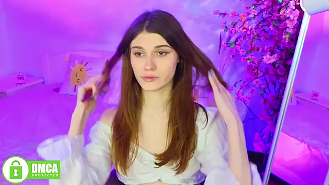 Snapshot of Hello_Vivienne chatting on January 2025 05:51:02 PM Hello Vivienne online show from January 2025 05:51:02 PM