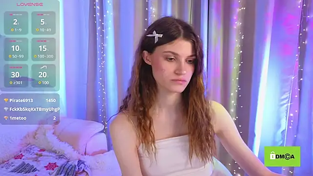 Snapshot of Hello_Vivienne chatting on February 2025 04:29:01 PM Hello Vivienne online show from February 2025 04:29:01 PM