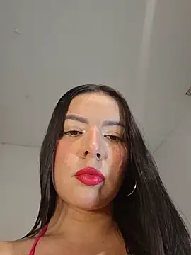 Snapshot of Anal_Luucia chatting on June 2026 12:03:02 PM Anal Luucia online show from June 2026 12:03:02 PM