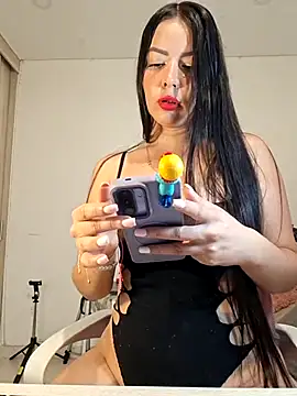 Snapshot of Anal_Luucia chatting on July 2026 12:10:01 PM Anal Luucia online show from July 2026 12:10:01 PM