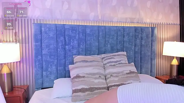 pretty sunlight  online show from November 2025 02:02:01 AM