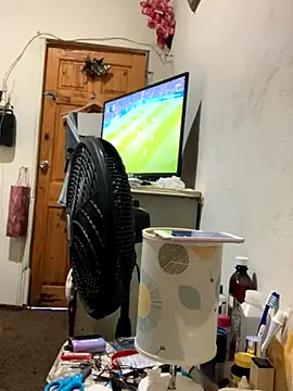 Snapshot of Johnras121 chatting on November 2025 06:21:01 PM Johnras121 online show from November 2025 06:21:01 PM