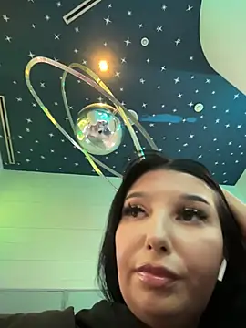 Tisha Busty online show from March 2026 02:02:02 PM