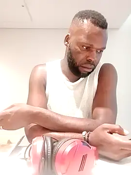 Snapshot of Touch_mysoul chatting on March 2026 04:20:01 PM Touch mysoul online show from March 2026 04:20:01 PM