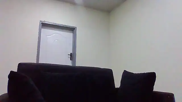 Snapshot of sweets_80 chatting on May 2026 04:37:01 PM sweets 80 online show from May 2026 04:37:01 PM