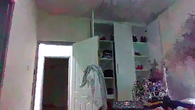Snapshot of sweets_80 chatting on May 2026 06:28:02 PM sweets 80 online show from May 2026 06:28:02 PM