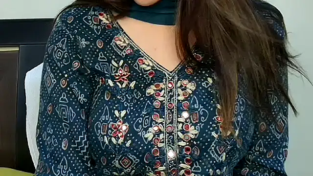 MIss-Naina online show from October 2025 08:20:01 AM