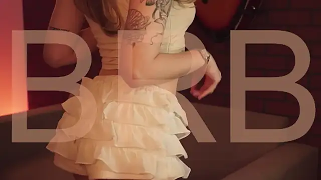 EllieCutes online show from February 2026 08:18:02 AM