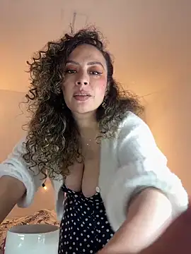 Snapshot of Elizabeth_Dupont chatting on October 2025 06:42:01 PM Elizabeth Dupont online show from October 2025 06:42:01 PM