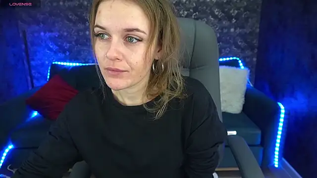 Snapshot of MaribelRiverr_ chatting on December 2024 06:14:01 AM MaribelRiverr  online show from December 2024 06:14:01 AM