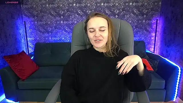 Snapshot of MaribelRiverr_ chatting on December 2024 06:12:02 AM MaribelRiverr  online show from December 2024 06:12:02 AM