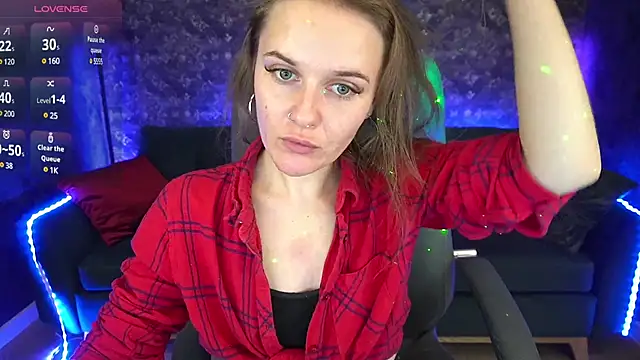 Snapshot of MaribelRiverr_ chatting on December 2024 12:27:02 PM MaribelRiverr  online show from December 2024 12:27:02 PM