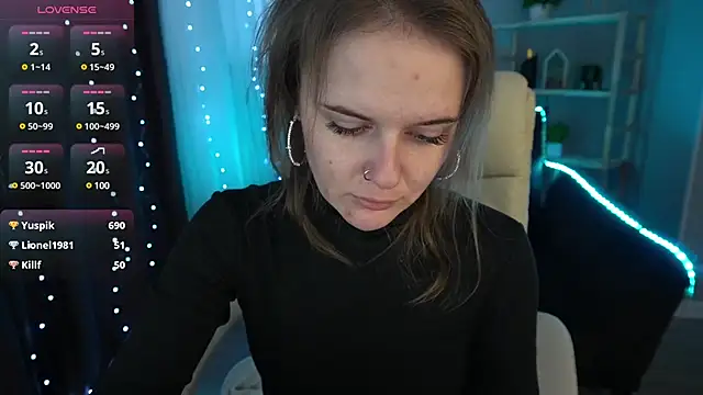 Snapshot of MaribelRiverr_ chatting on January 2025 01:05:02 PM MaribelRiverr  online show from January 2025 01:05:02 PM