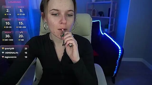 Snapshot of MaribelRiverr_ chatting on January 2025 01:43:01 PM MaribelRiverr  online show from January 2025 01:43:01 PM