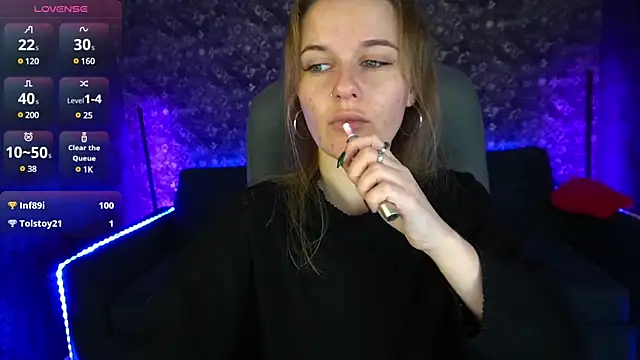 Snapshot of MaribelRiverr_ chatting on January 2025 10:38:01 AM MaribelRiverr  online show from January 2025 10:38:01 AM