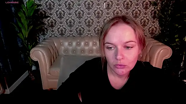 Snapshot of MaribelRiverr_ chatting on September 2025 05:20:02 AM MaribelRiverr  online show from September 2025 05:20:02 AM