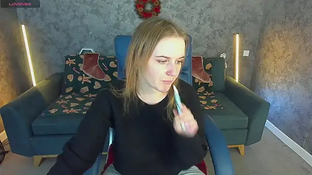 MaribelRiverr  online show from December 2025 06:44:01 AM