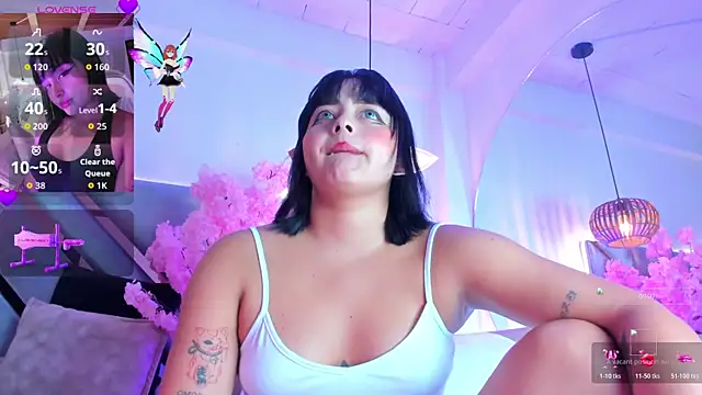 KimVelezz online show from November 2025 07:12:01 PM