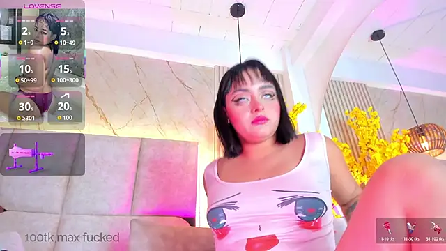 KimVelezz online show from April 2026 12:38:02 PM