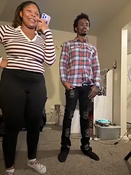 exotic  couple online show from November 2025 04:56:02 AM