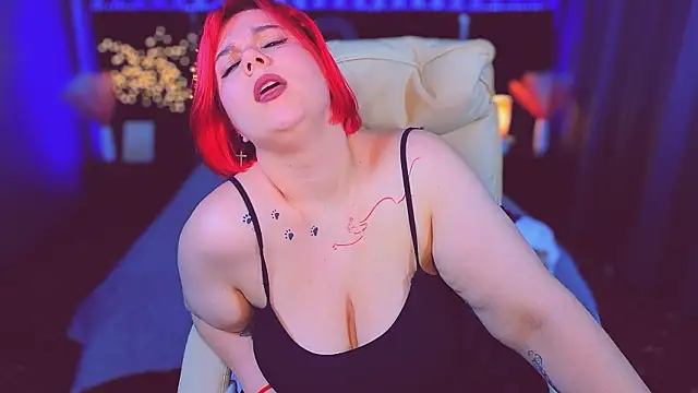 Snapshot of BettyDark chatting on February 2026 08:51:02 PM BettyDark online show from February 2026 08:51:02 PM