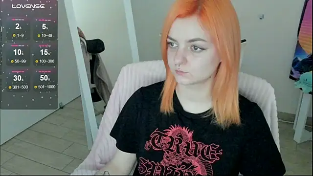 Fire Bestie online show from December 2025 01:53:01 PM