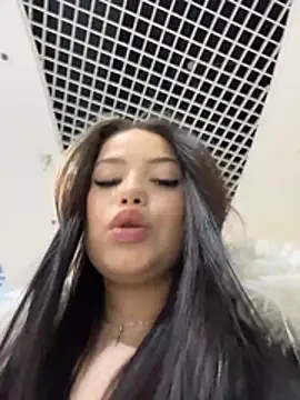 Snapshot of Chloe__Moon chatting on February 2026 02:09:02 PM Chloe Moon online show from February 2026 02:09:02 PM