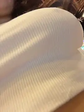 Snapshot of Chloe__Moon chatting on February 2026 03:22:01 PM Chloe Moon online show from February 2026 03:22:01 PM