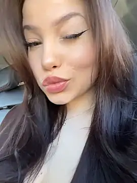 Snapshot of Chloe__Moon chatting on May 2026 02:00:02 PM Chloe Moon online show from May 2026 02:00:02 PM