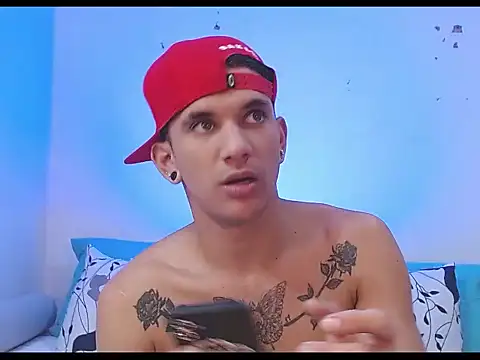 tylor boy online show from April 2026 09:48:01 PM