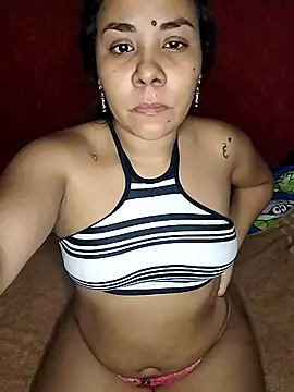 melany sw online show from October 2025 11:22:01 AM