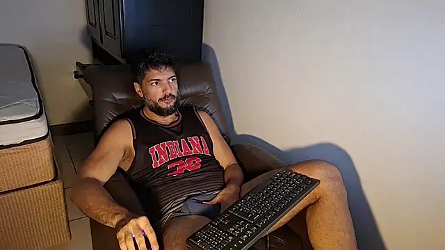 LUH133 online show from July 2026 04:44:01 PM