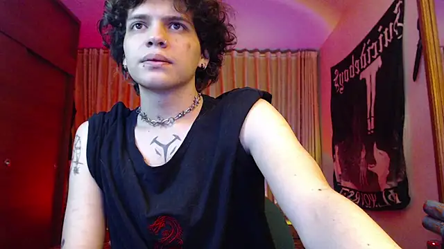 Snapshot of Soul_cursed_boy chatting on February 2025 12:04:02 AM Soul cursed boy online show from February 2025 12:04:02 AM