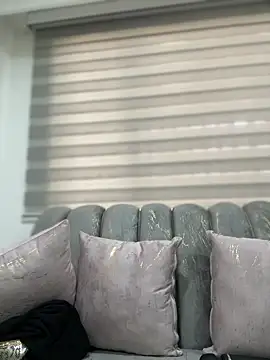 Milff parkerrr online show from December 2024 07:46:02 PM