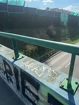 Tomkitomkii online show from April 2026 01:26:01 PM