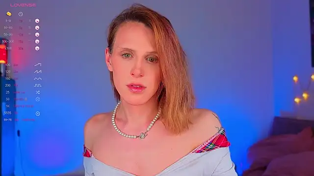  yourFoxy  online show from April 2026 08:36:02 PM