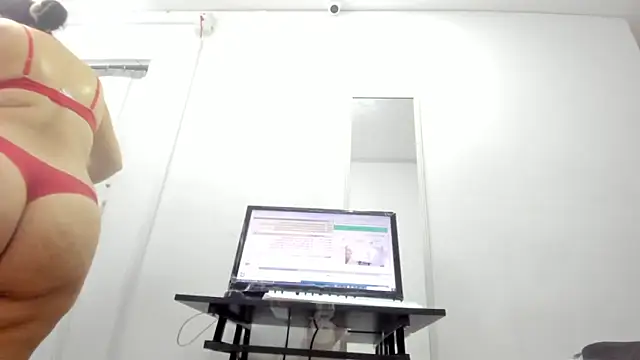 Dalia 20 online show from December 2025 12:18:01 AM