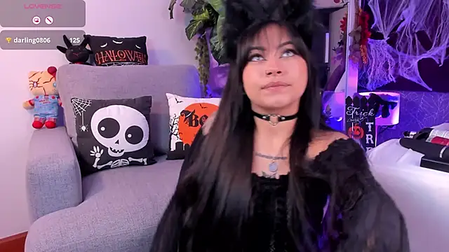 DakottaHill online show from October 2025 06:28:02 AM