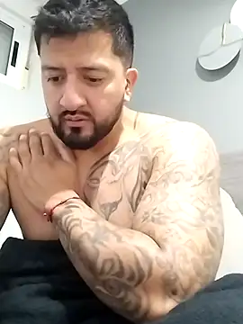 Drake Smith1 online show from December 2025 03:37:02 AM