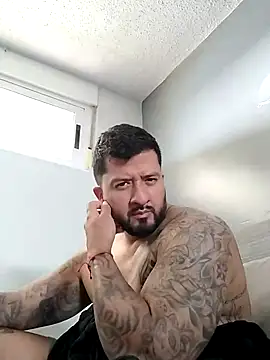 Drake Smith1 online show from December 2025 04:58:01 PM