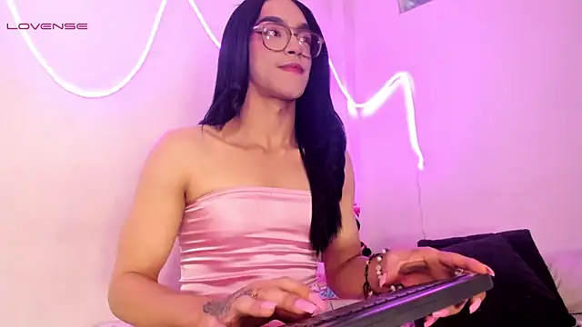 melissa hot22 online show from February 2025 01:00:01 AM