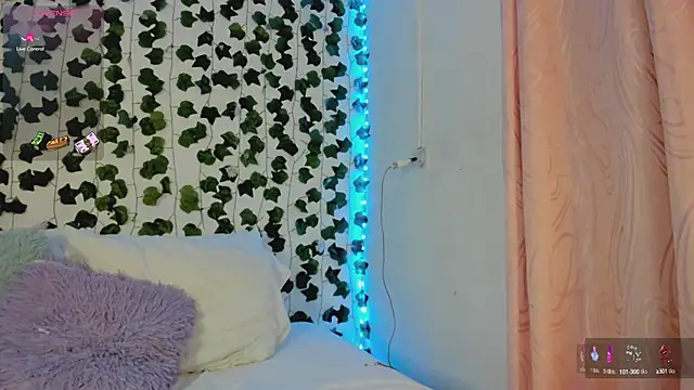 daren paulina online show from October 2025 01:33:02 AM