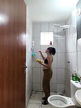 Snapshot of Scarlett-Leh chatting on February 2026 01:58:02 PM Scarlett-Leh online show from February 2026 01:58:02 PM