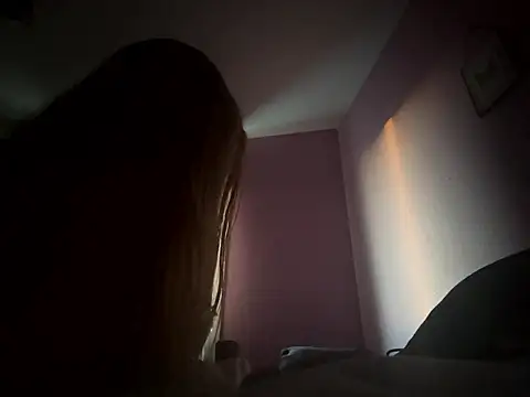Snapshot of Naylee__ chatting on May 2026 06:46:02 PM Naylee online show from May 2026 06:46:02 PM