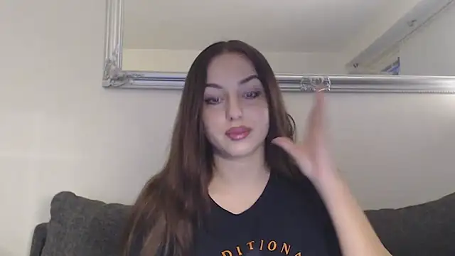 courtneyPerfect online show from December 2024 02:55:01 PM