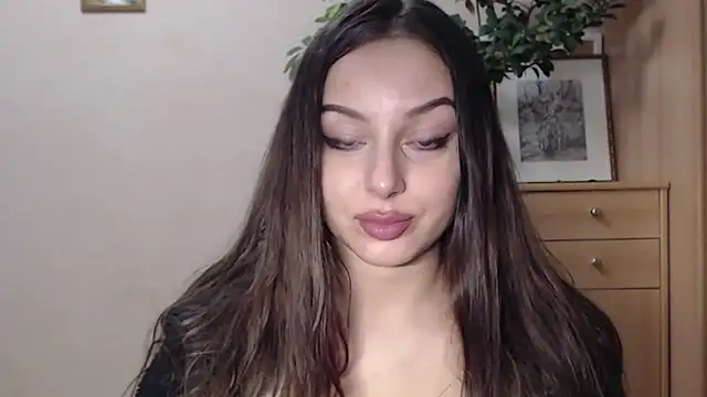 courtneyPerfect online show from January 2025 02:53:01 PM