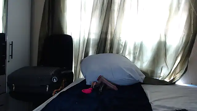 Foxybrownxx1 online show from January 2026 07:57:02 AM