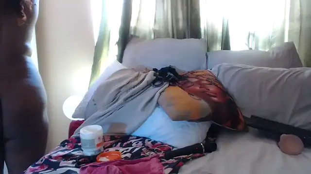 Foxybrownxx1 online show from March 2026 09:48:02 AM