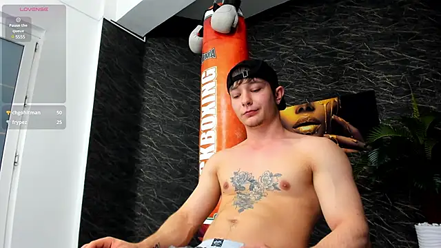 leonardsmith01 online show from January 2025 11:18:02 PM